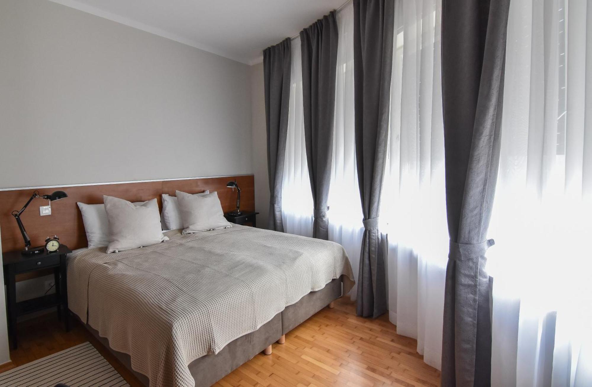 Karlo Main Square Apartments Zagreb Luaran gambar