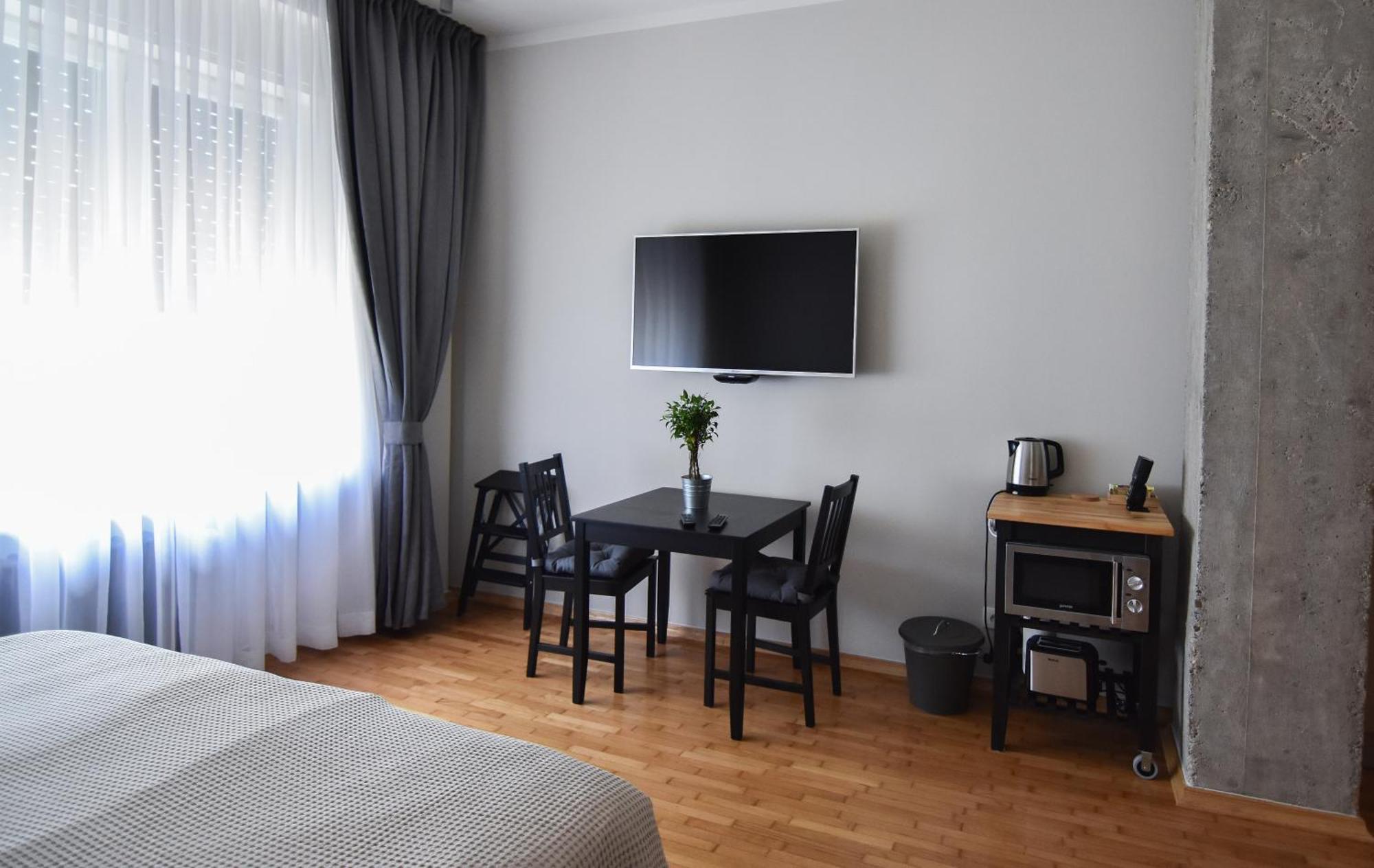 Karlo Main Square Apartments Zagreb Luaran gambar